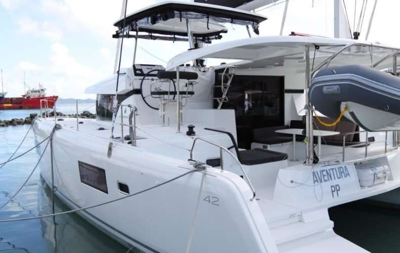Catamaran Lagoon 42