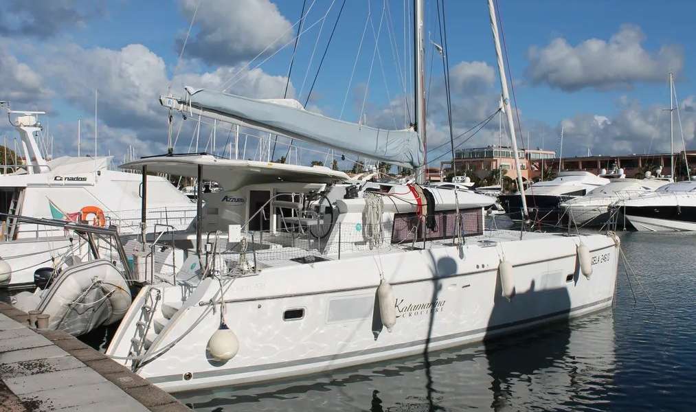 Catamaran Lagoon 421