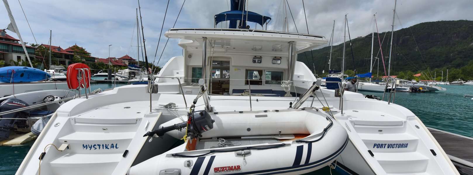 Catamaran Lagoon 440