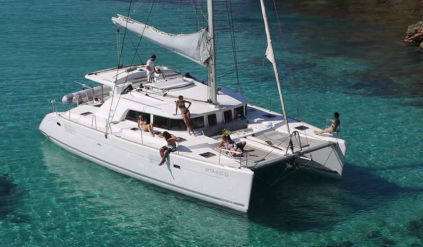 Catamarán Lagoon 440