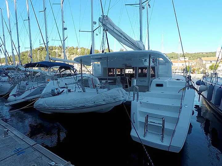 Catamarán Lagoon 450