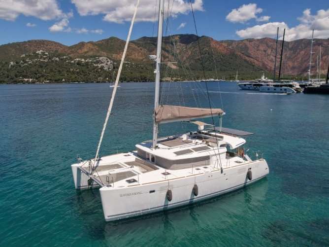 Catamaran Lagoon 450