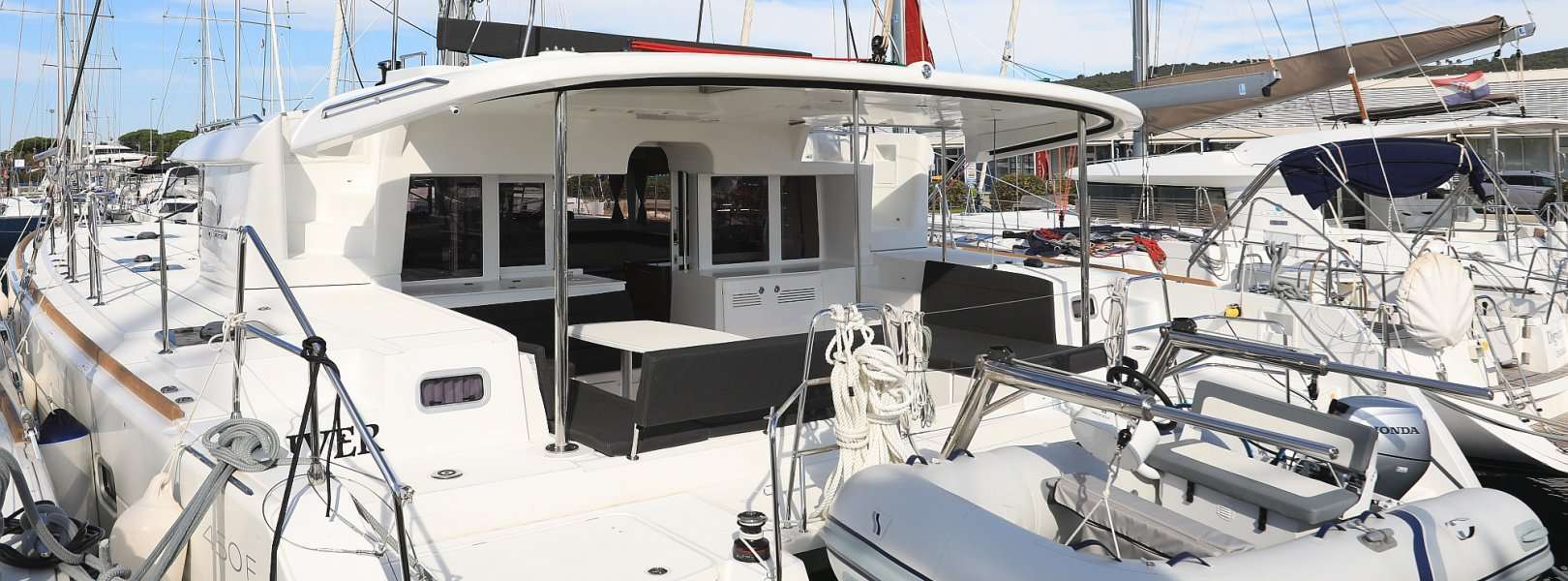 Catamarán Lagoon 450