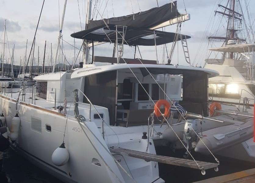 Catamaran Lagoon 450 F