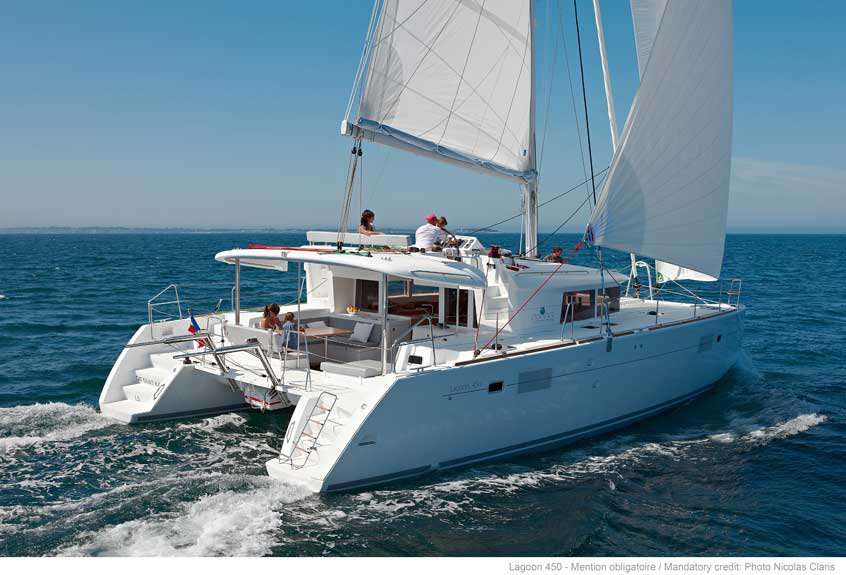 Catamarano Lagoon 450 F
