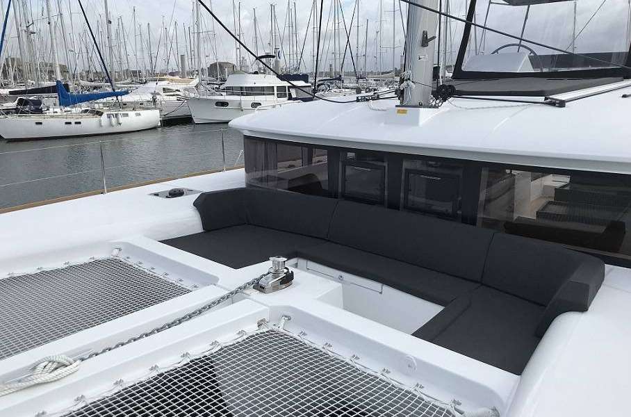 Catamaran Lagoon 450 SporTop