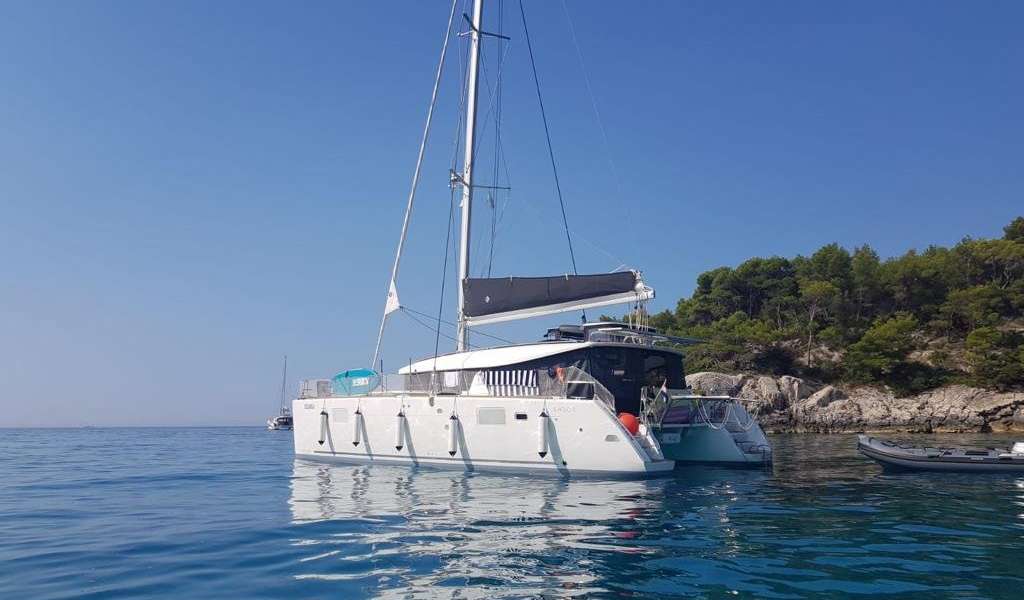 Catamaran Lagoon 450 SporTop