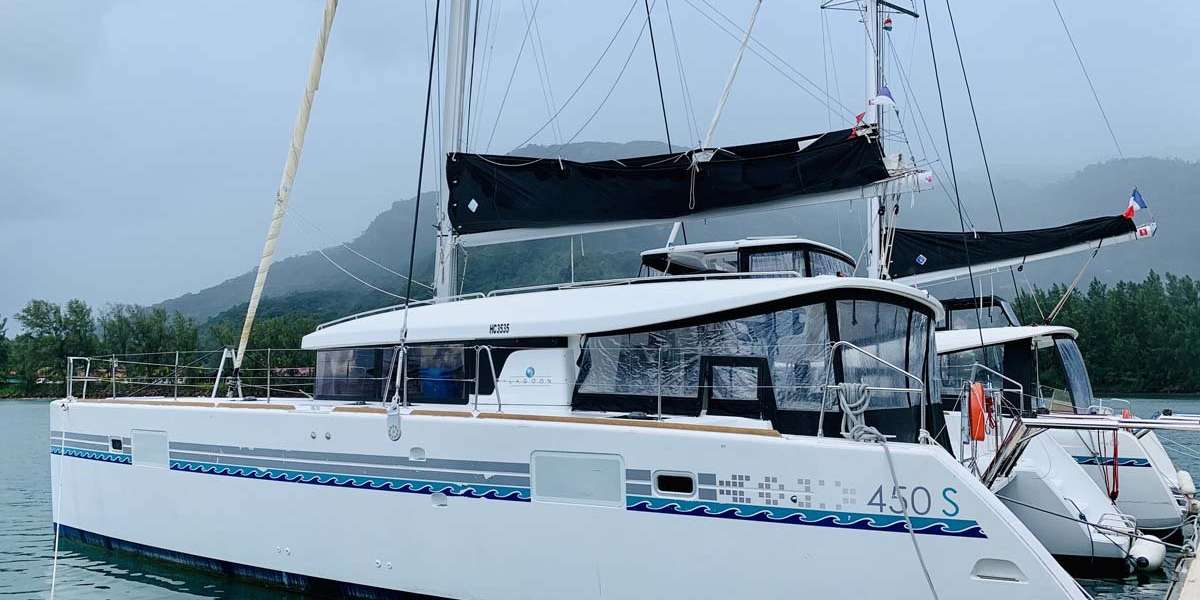 Catamaran Lagoon 450 SporTop