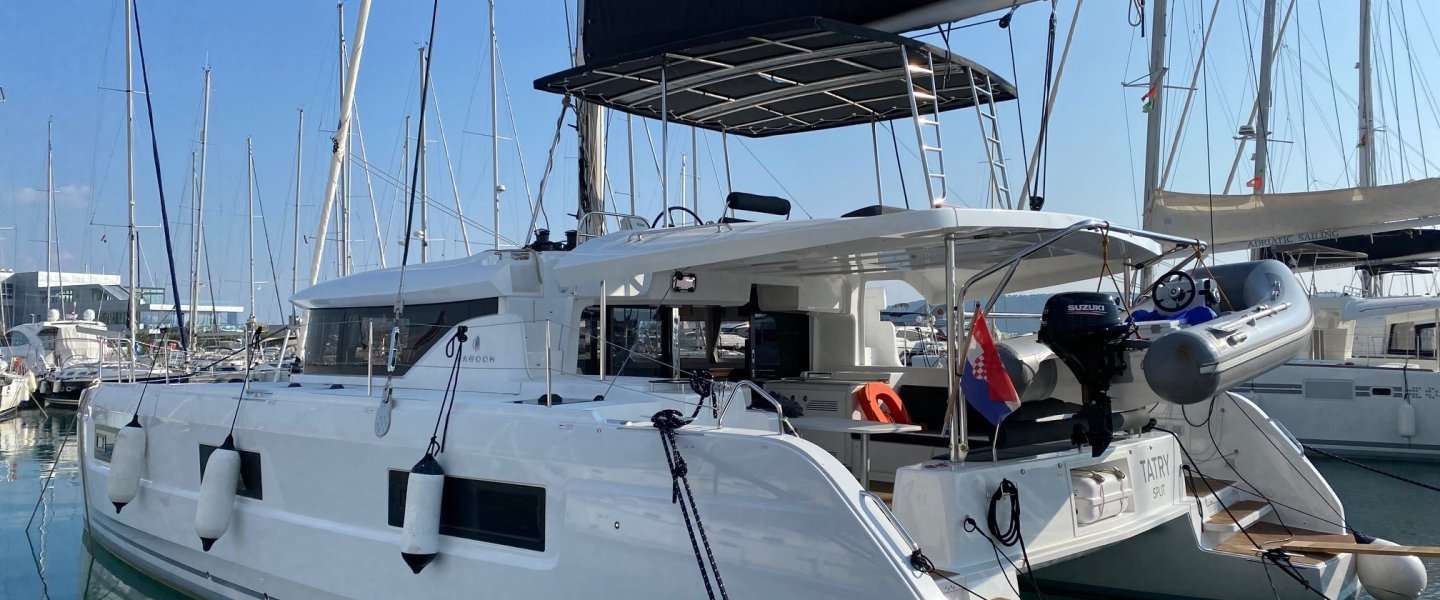 Catamarano Lagoon 46