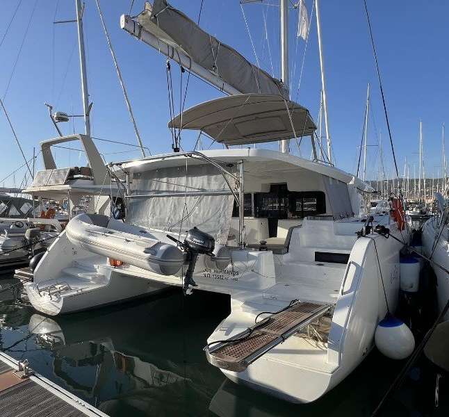 Catamarano Lagoon 46