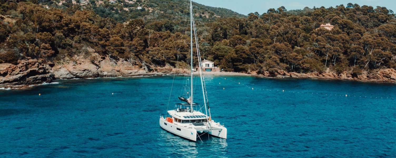 Catamarano Lagoon 52