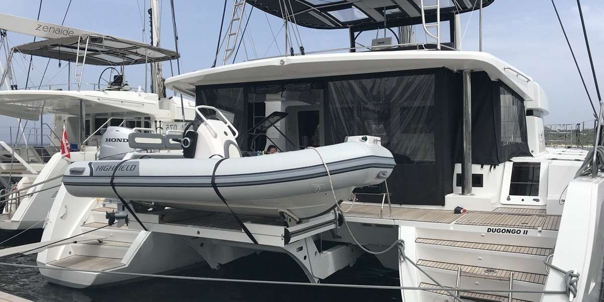 Catamaran Lagoon 52