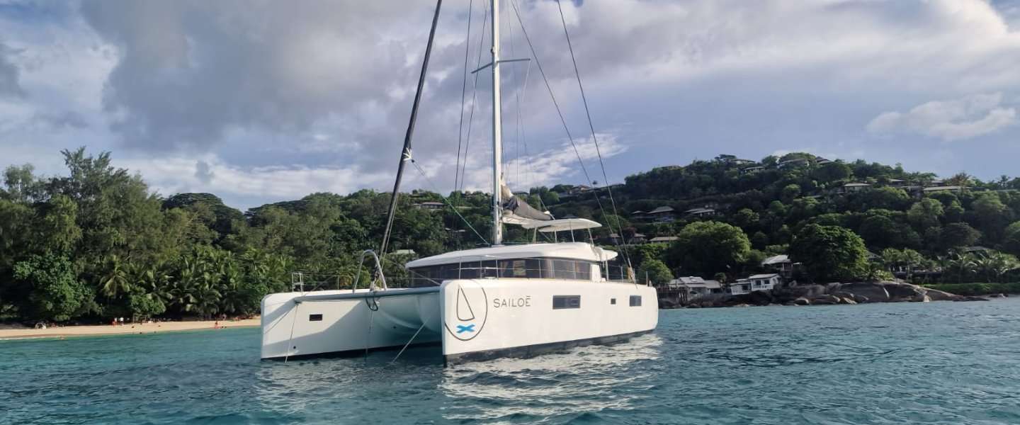 Catamaran Lagoon 52