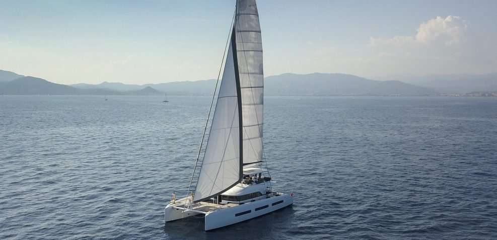 Catamaran à Moteur Lagoon Seventy 8