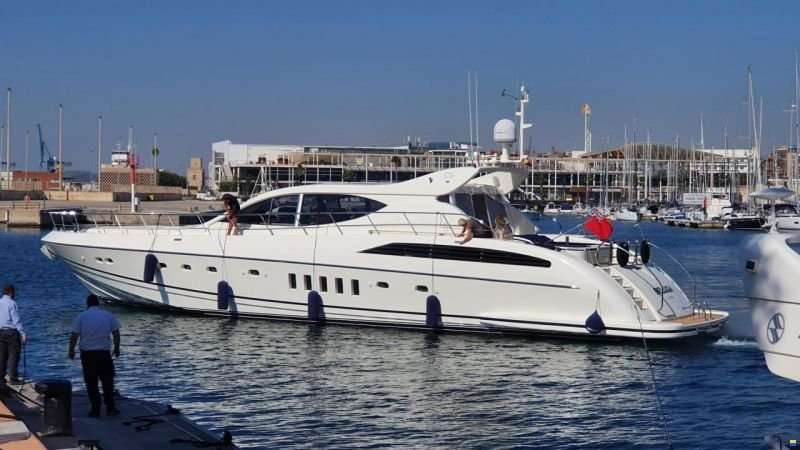 Luxury Yacht Leopard 24