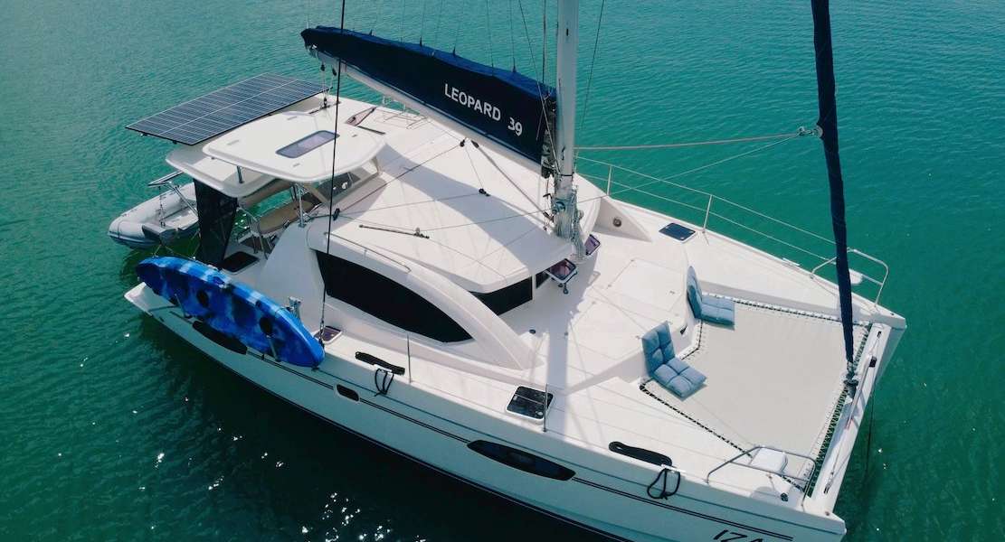 Catamaran Leopard 39