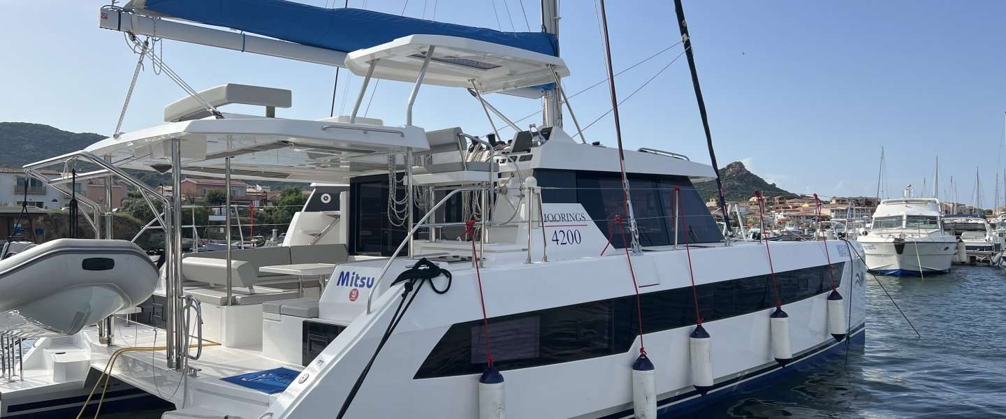 Catamarán Leopard 42