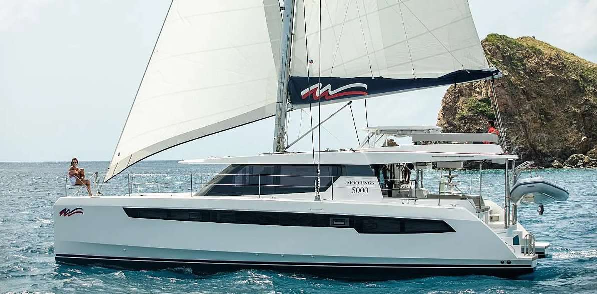 Catamarán Leopard 45