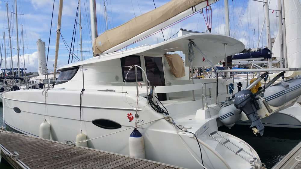 Catamarán Lipari 41