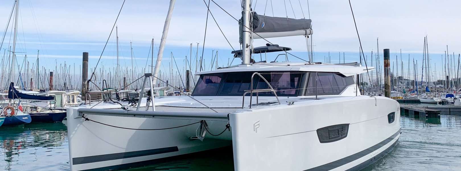 Catamaran Lucia 40