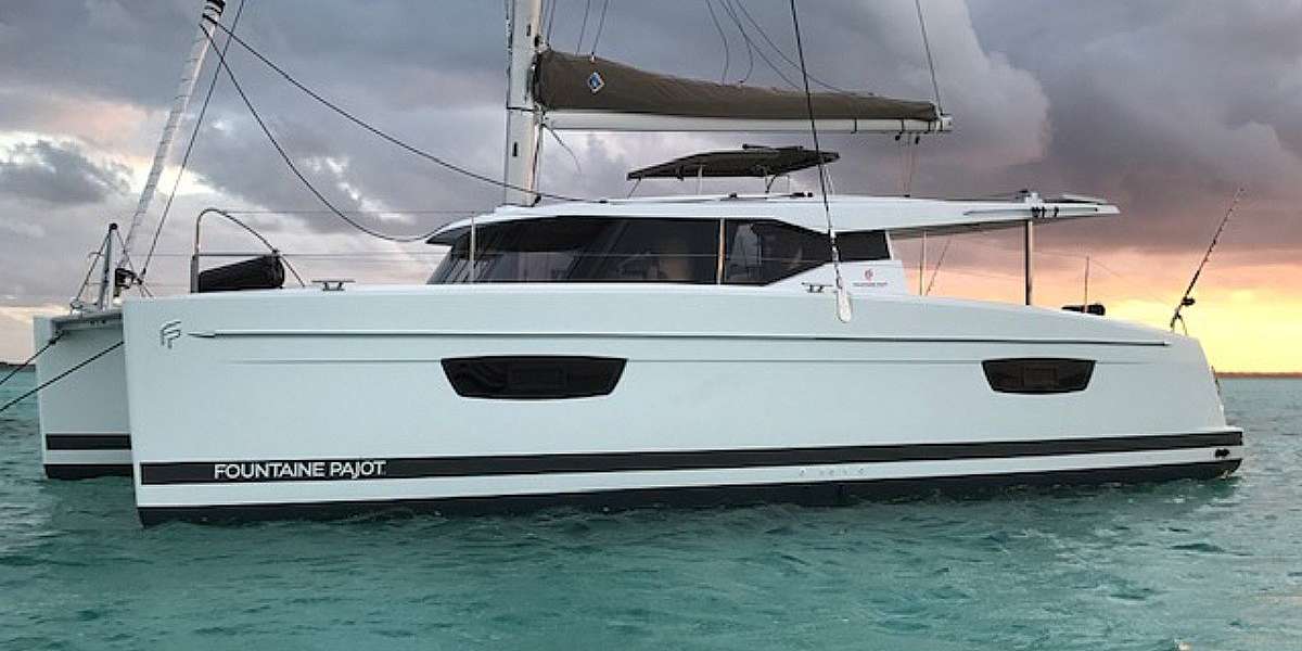 Catamaran Lucia 40