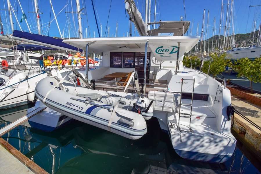 Catamaran Lucia 40