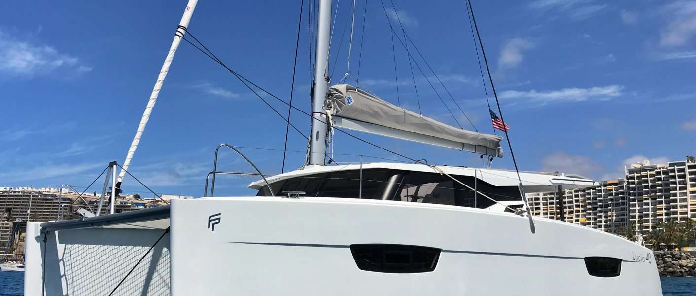 Catamaran Lucia 40