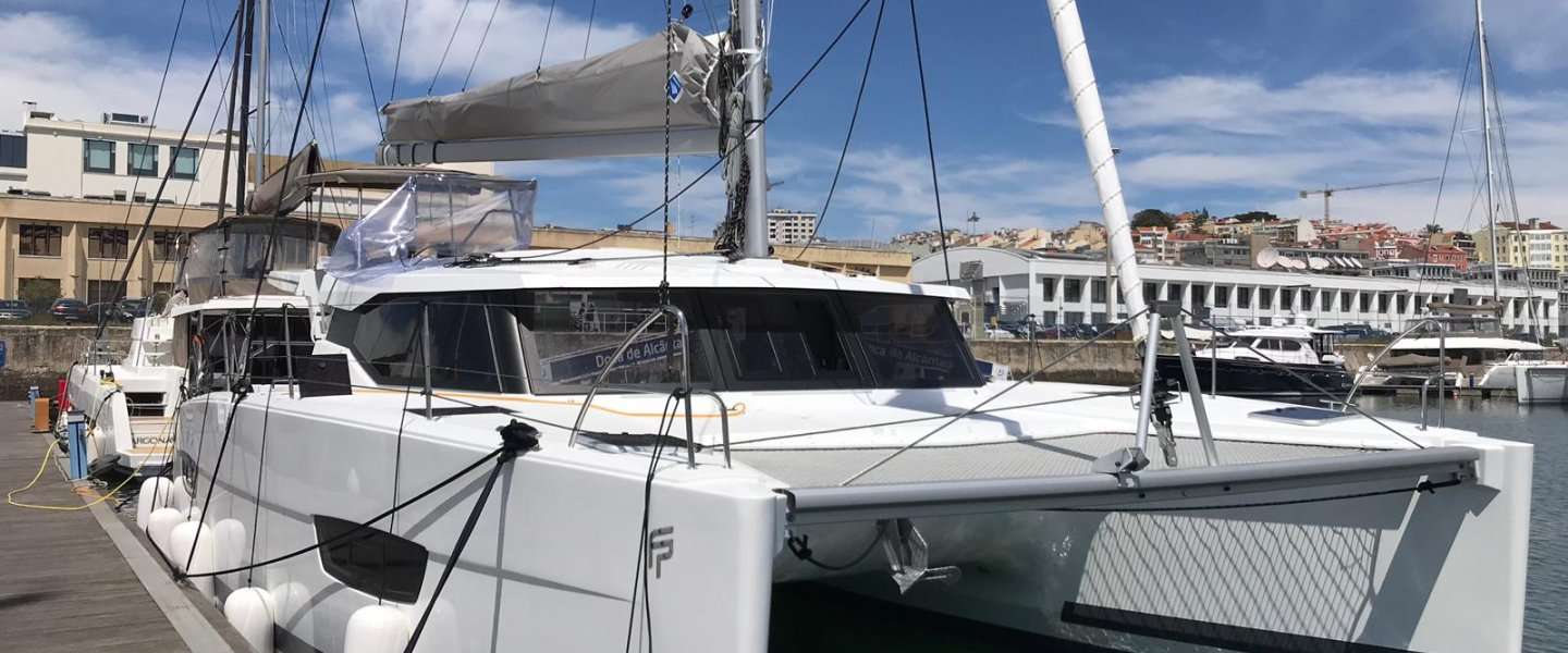 Catamaran Lucia 40