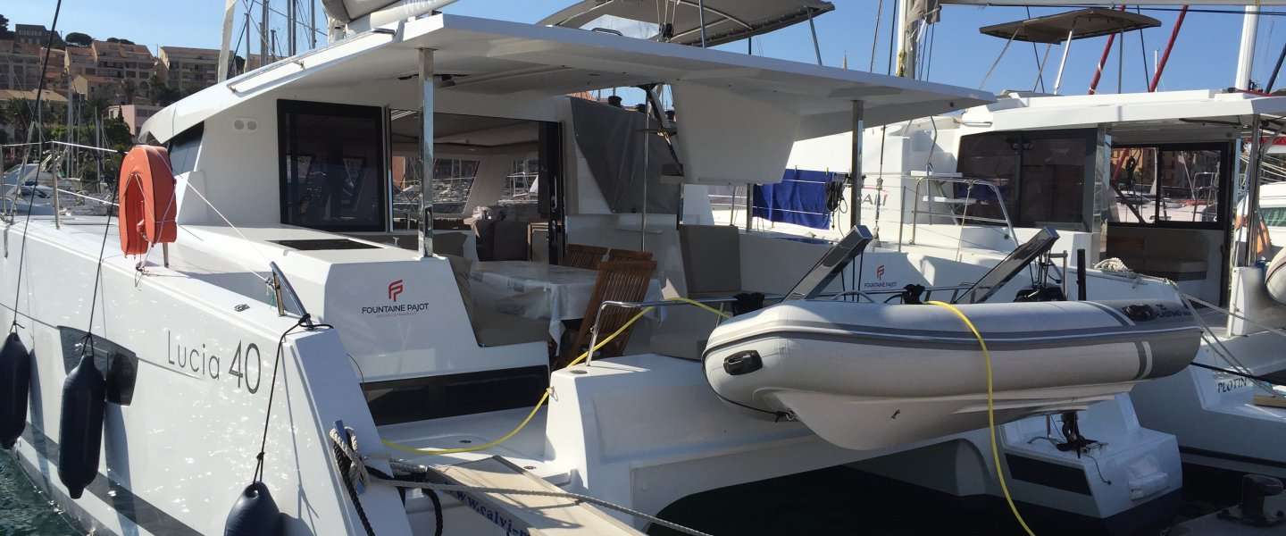 Catamaran Lucia 40