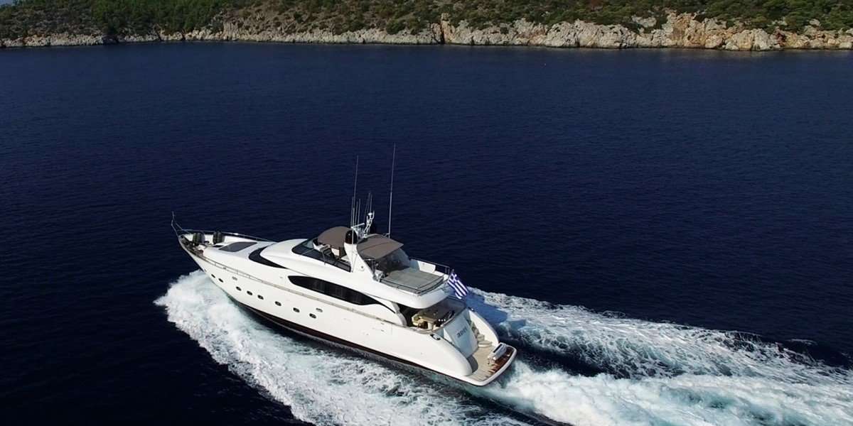 Yacht Maiora 26