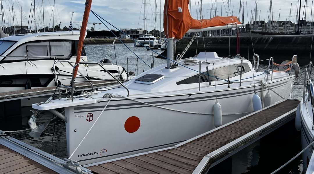 Barca a vela Maxus 26