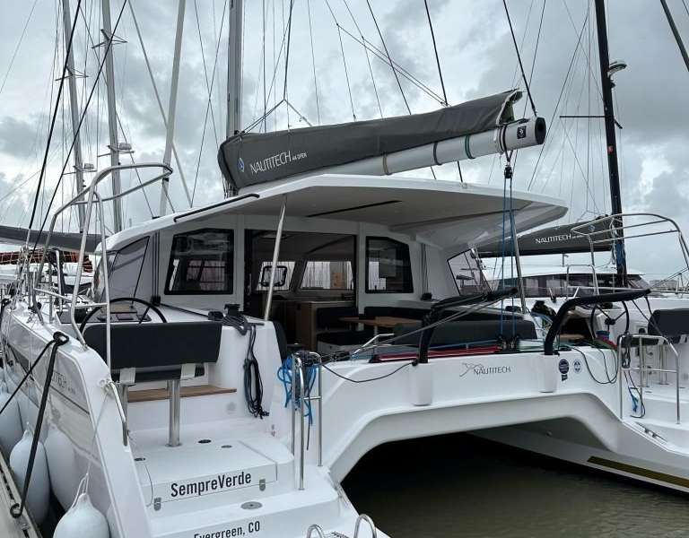 Katamaran Nautitech 44 Open