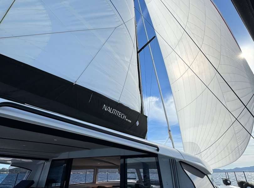 Catamarán Nautitech 48 Open