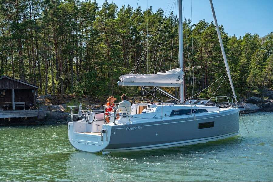 Segelboot Oceanis 30.1