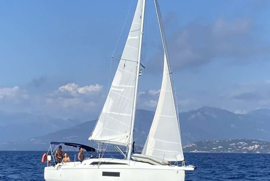 Segelboot Oceanis 30.1