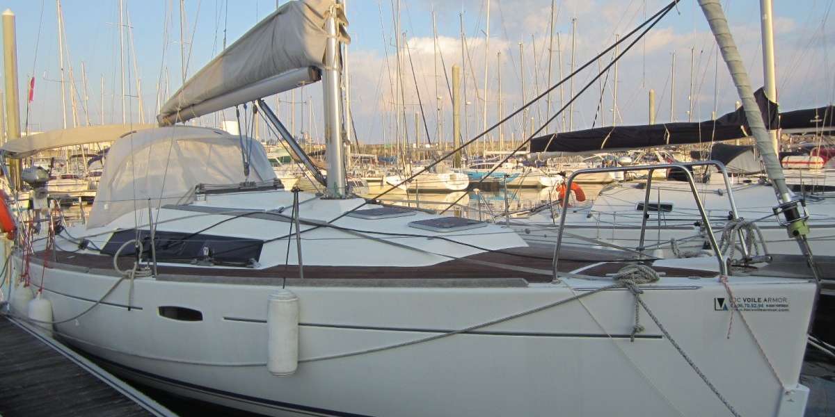 Łódź Żaglowa Oceanis 31