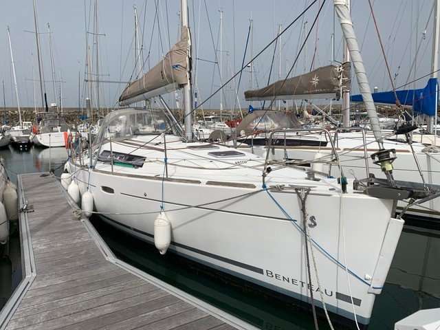 Voilier Oceanis 34