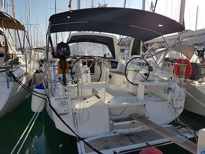 Sailboat Oceanis 35.1