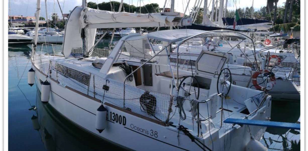 Velero Oceanis 38