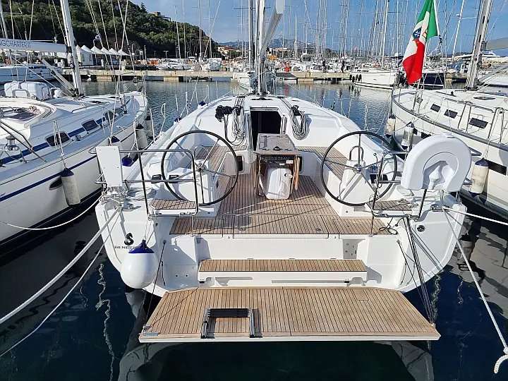 Łódź Żaglowa Oceanis 40.1