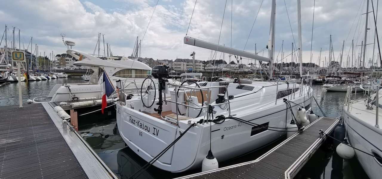 Парусная яхта Oceanis 40.1