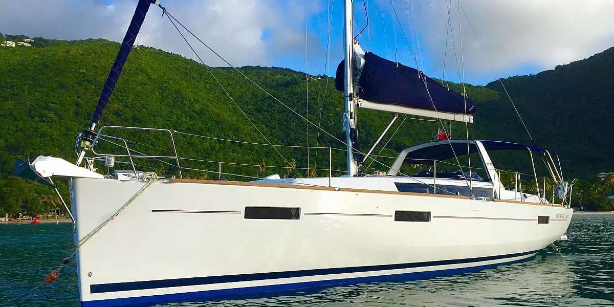 Barca a vela Oceanis 411