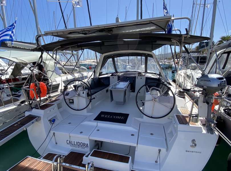 Barca a vela Oceanis 45