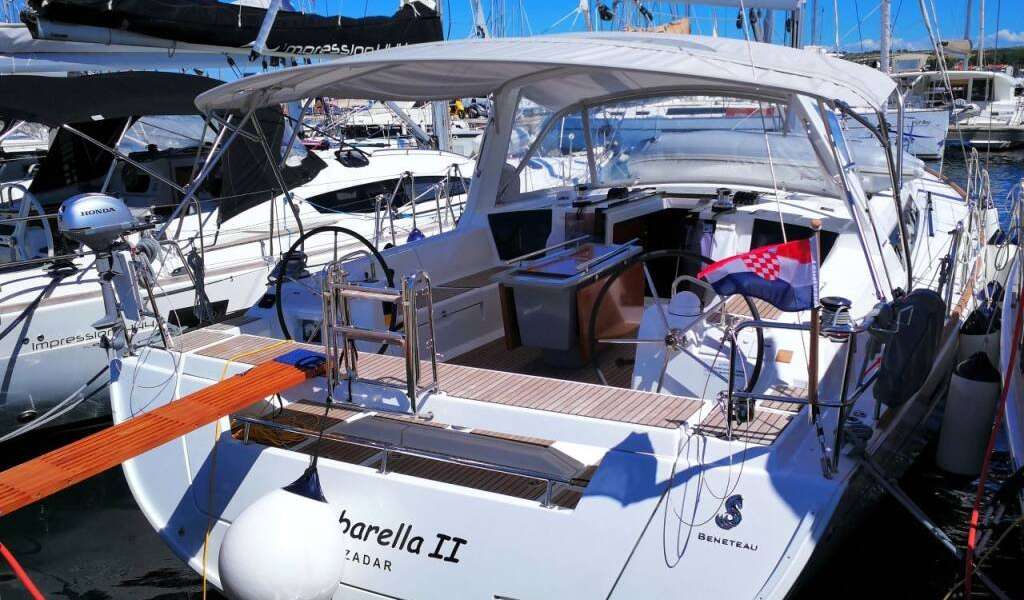 Velero Oceanis 45