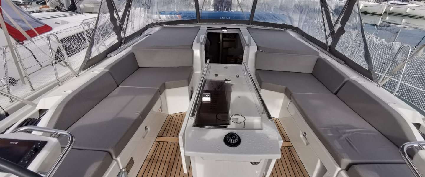 Sailboat Oceanis 46.1