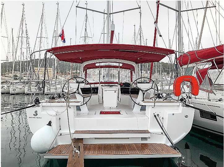 Velero Oceanis 46.1