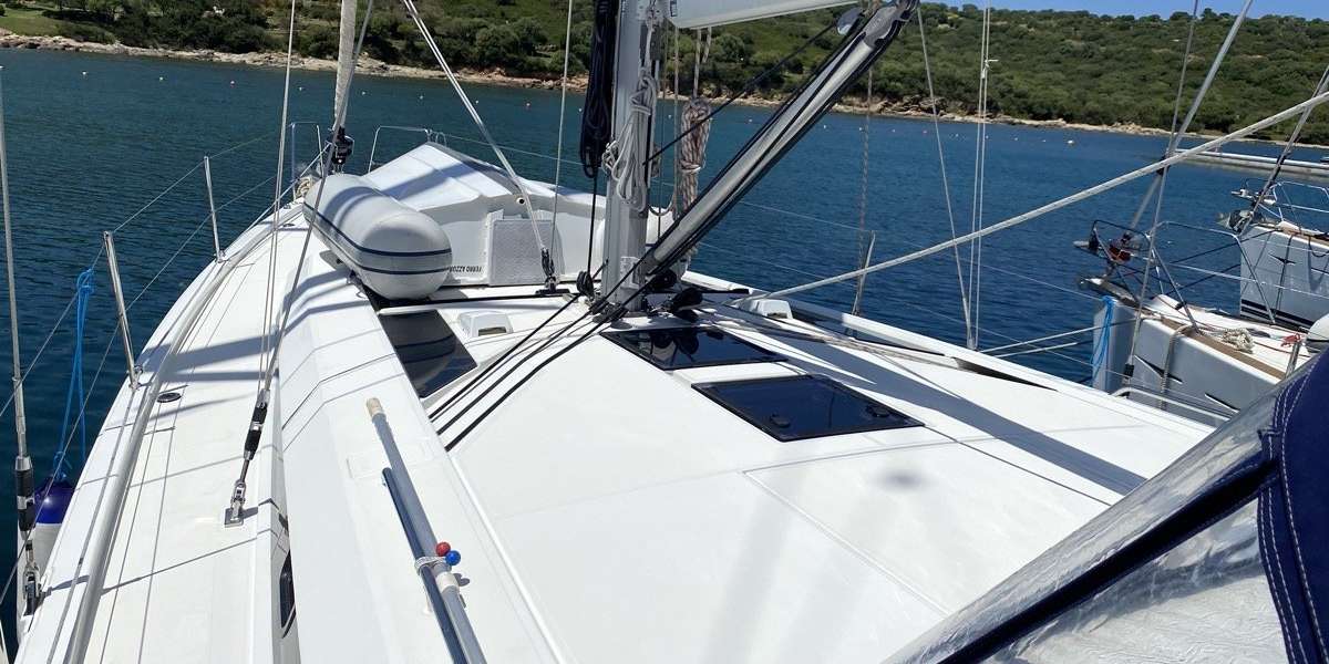 Sailboat Oceanis 46.1