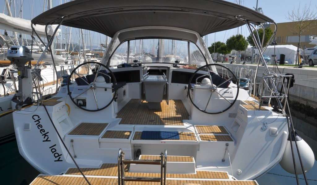 Segelboot Oceanis 48