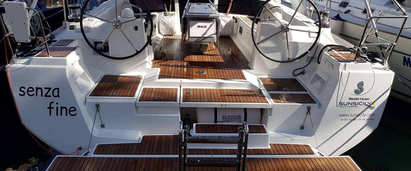 Barca a vela Oceanis 48