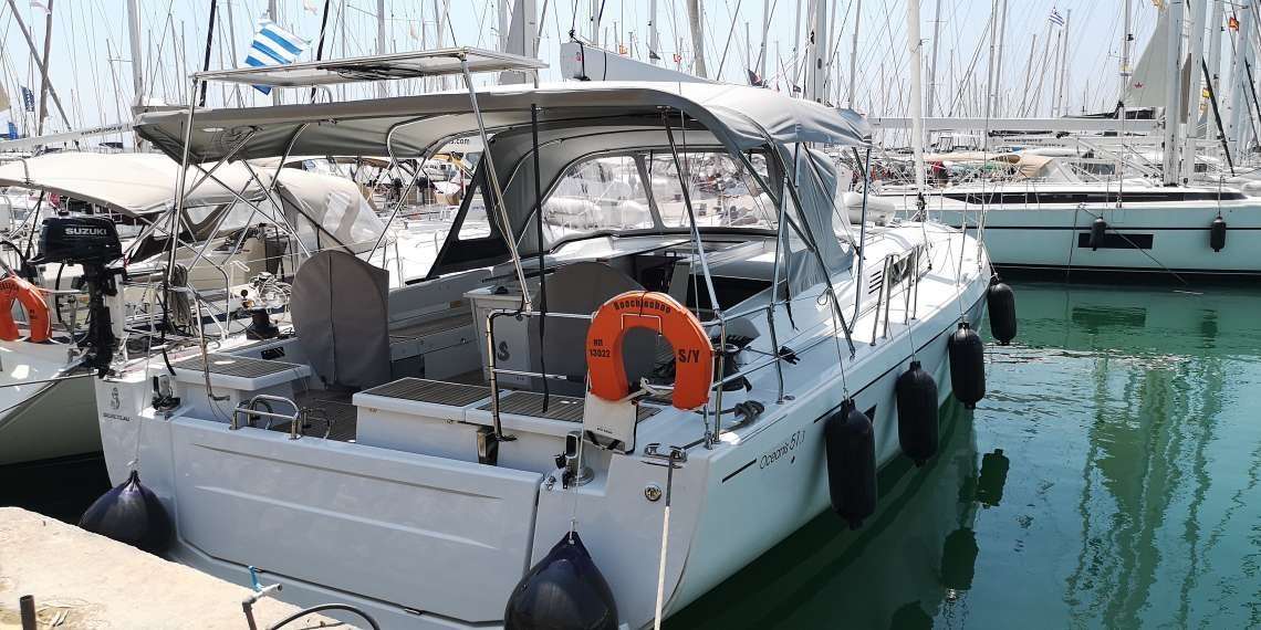 Velero Oceanis 51.1